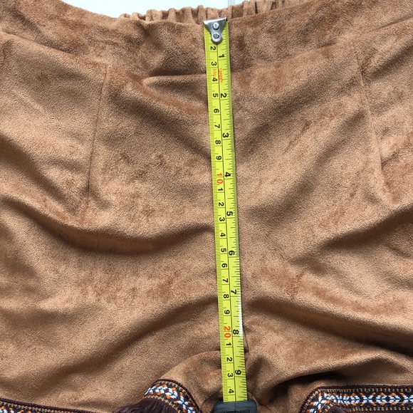 Bohemian Shorts - Picture 7 of 8